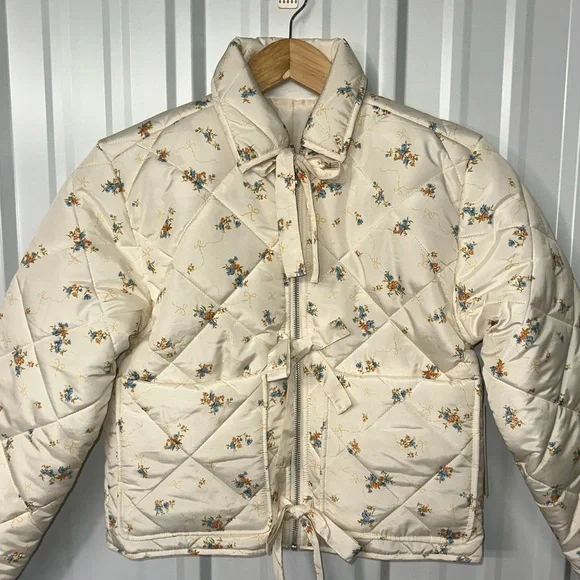 No Boundaries Floral Quilted Bow Jacket Cottagecore Coquette Cropped Puffer NWT - Picture 4 of 11